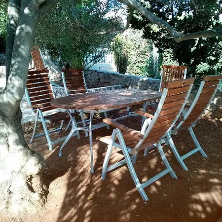 Pepi Apartman Povljana